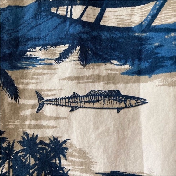 AFTCO Bluewater Vintage Hawaiian Shirt Medium USA Made Tropical Fishing Print - Picture 6 of 8